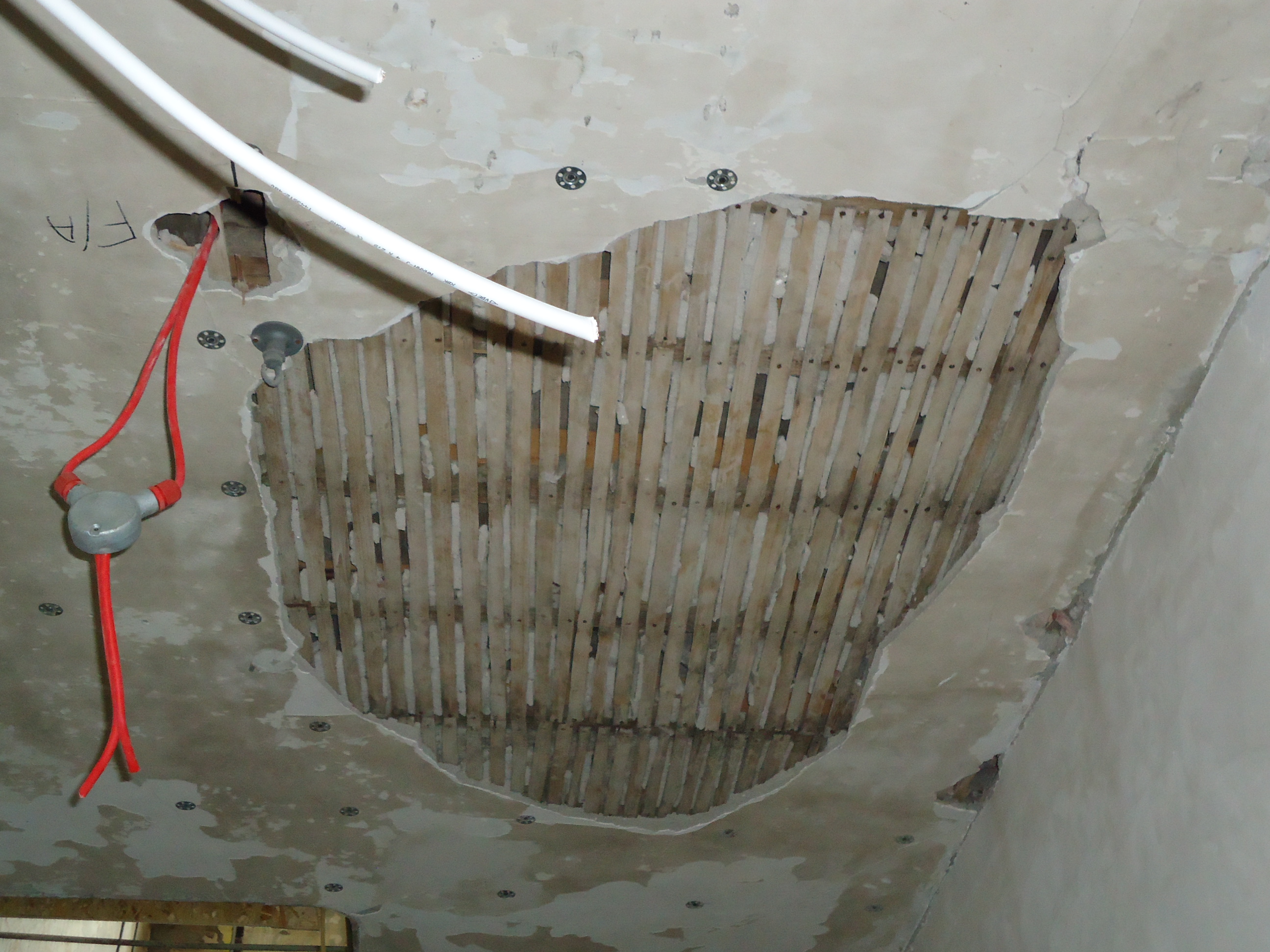 Lath and Plaster ceiling